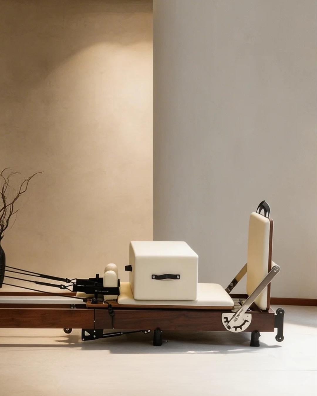 Sienna Folding Reformer 2.0 - Walnut Frame Core Reforme