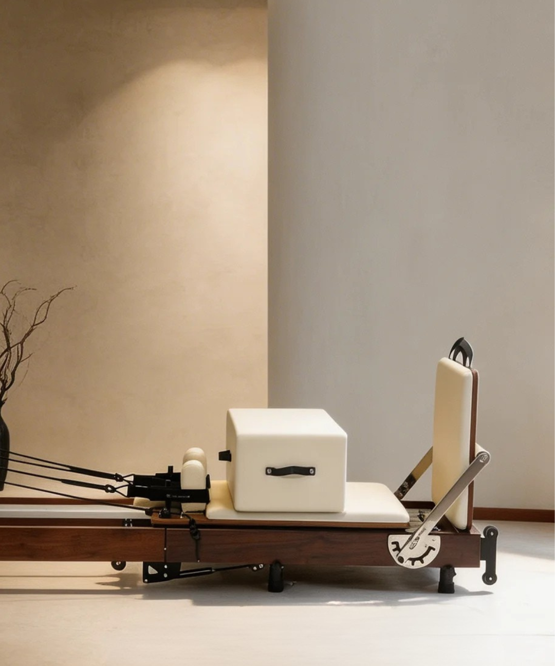 Sienna Folding Reformer 2.0 - Walnut Frame Core Reforme