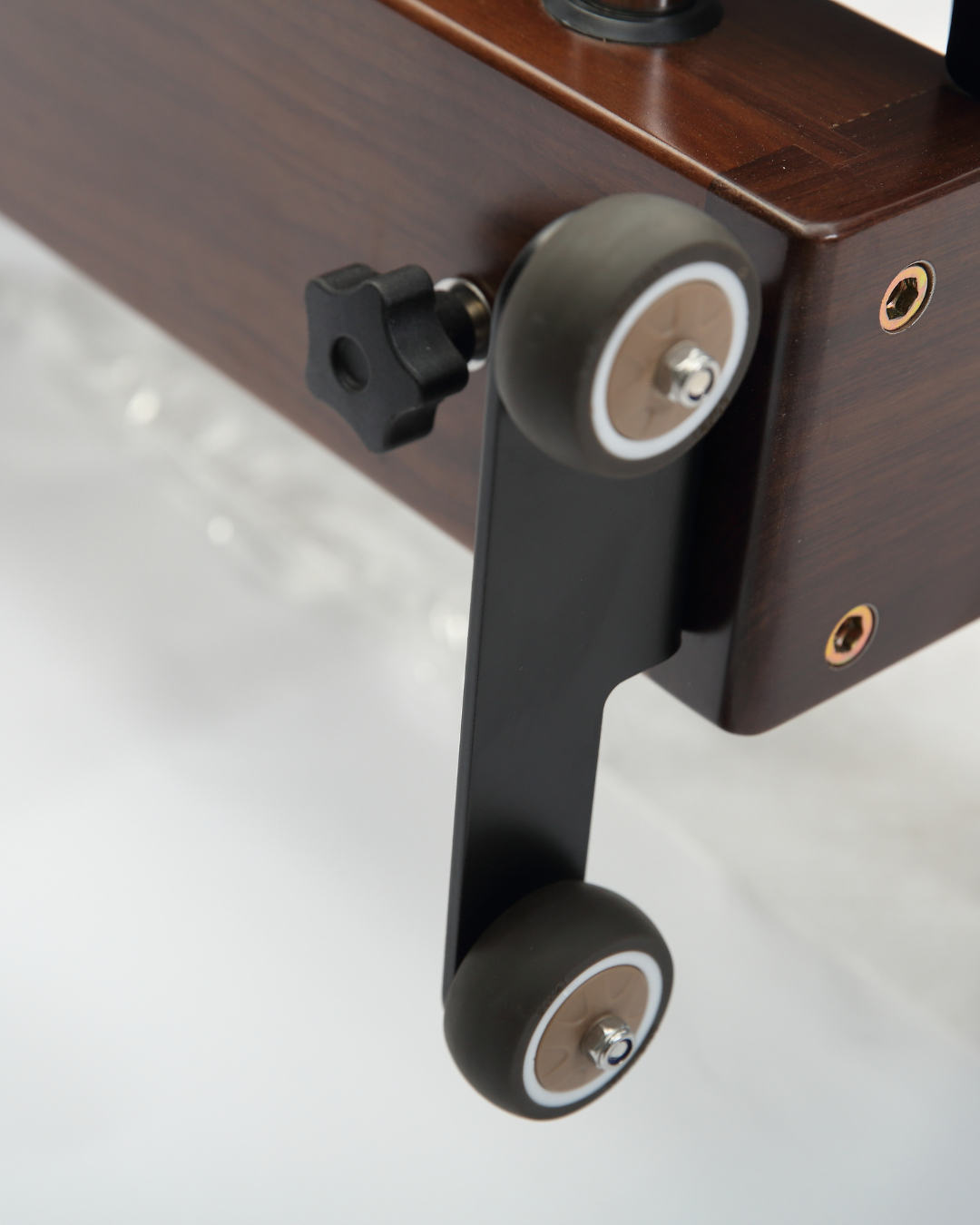 Sienna Folding Reformer 2.0 - Walnut Frame Core Reforme