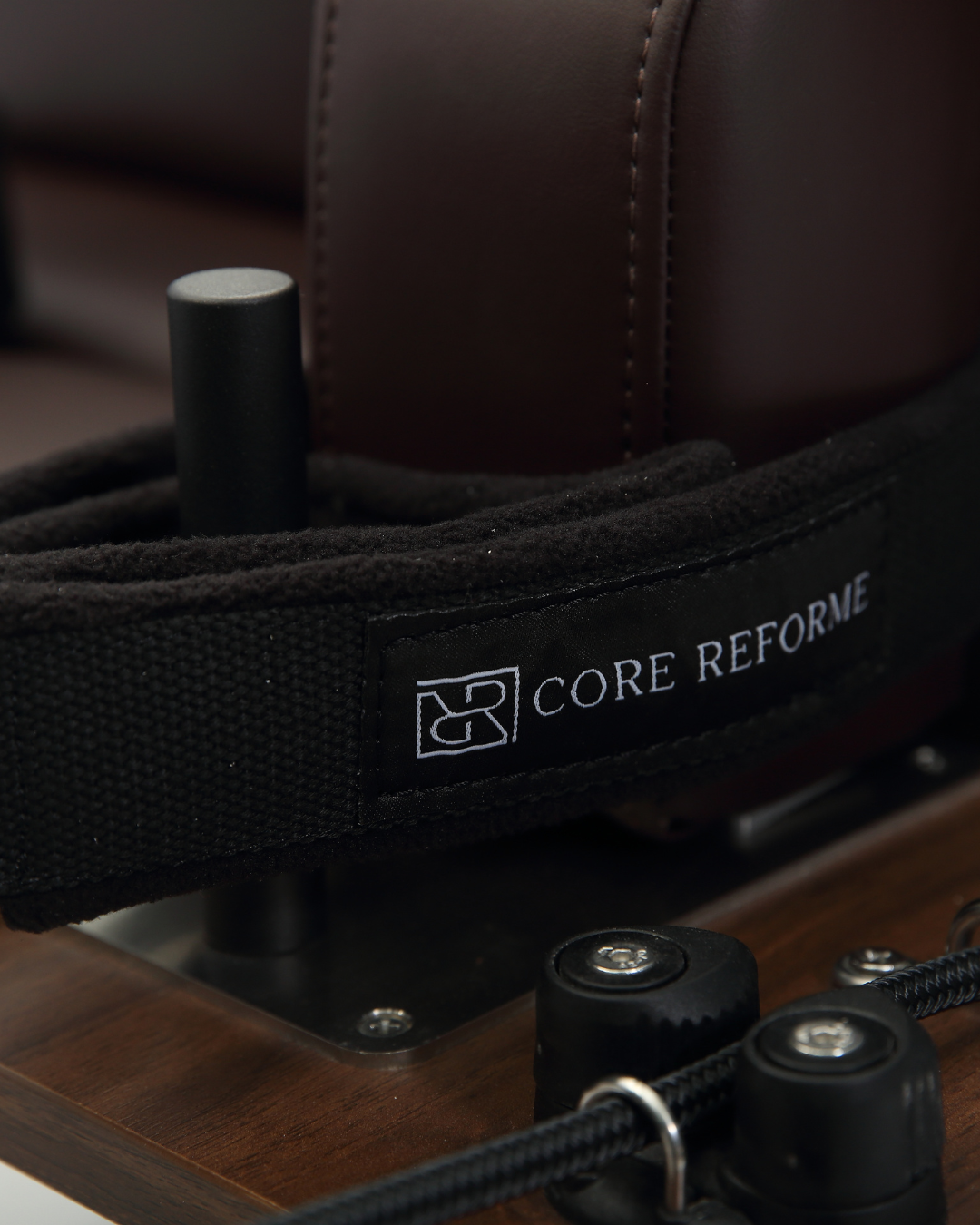 Sienna Folding Reformer 2.0 - Walnut Frame Core Reforme