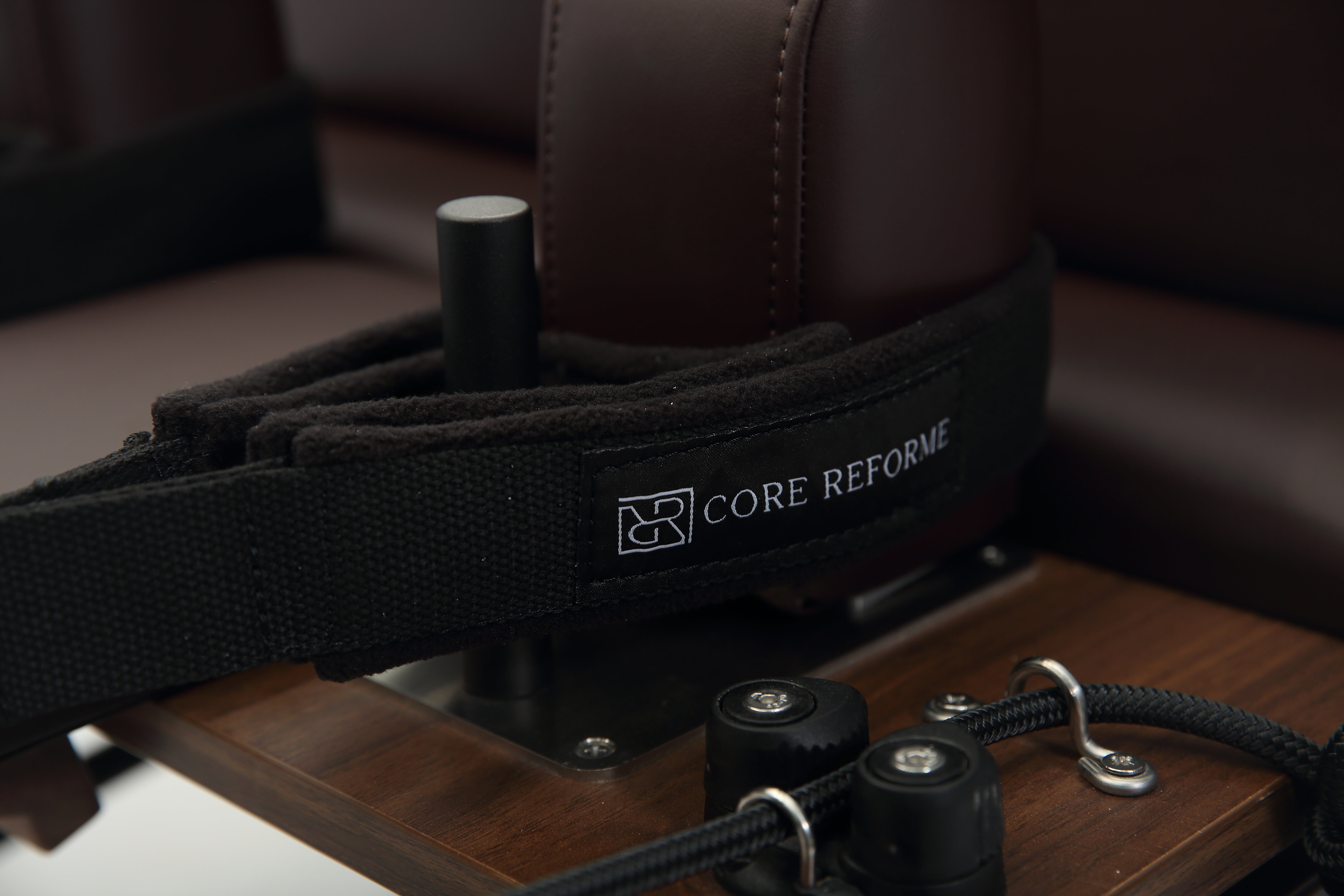 Sienna Folding Reformer 2.0 - Walnut Frame Core Reforme