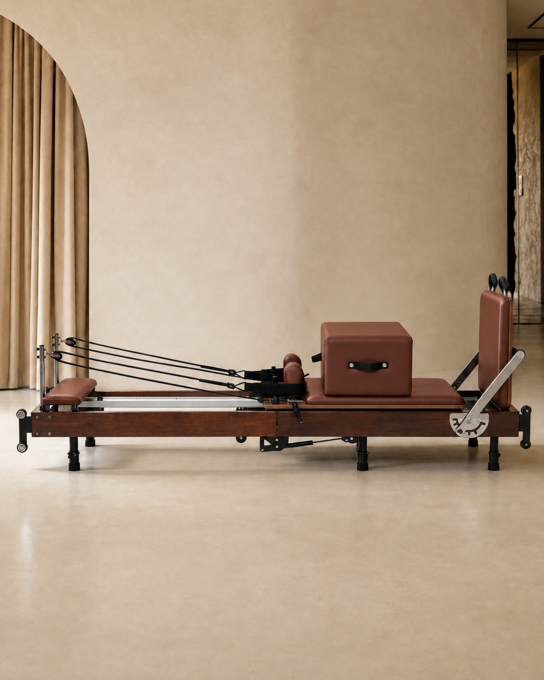 Sienna Folding Reformer 2.0 Walnut in Chocolate
