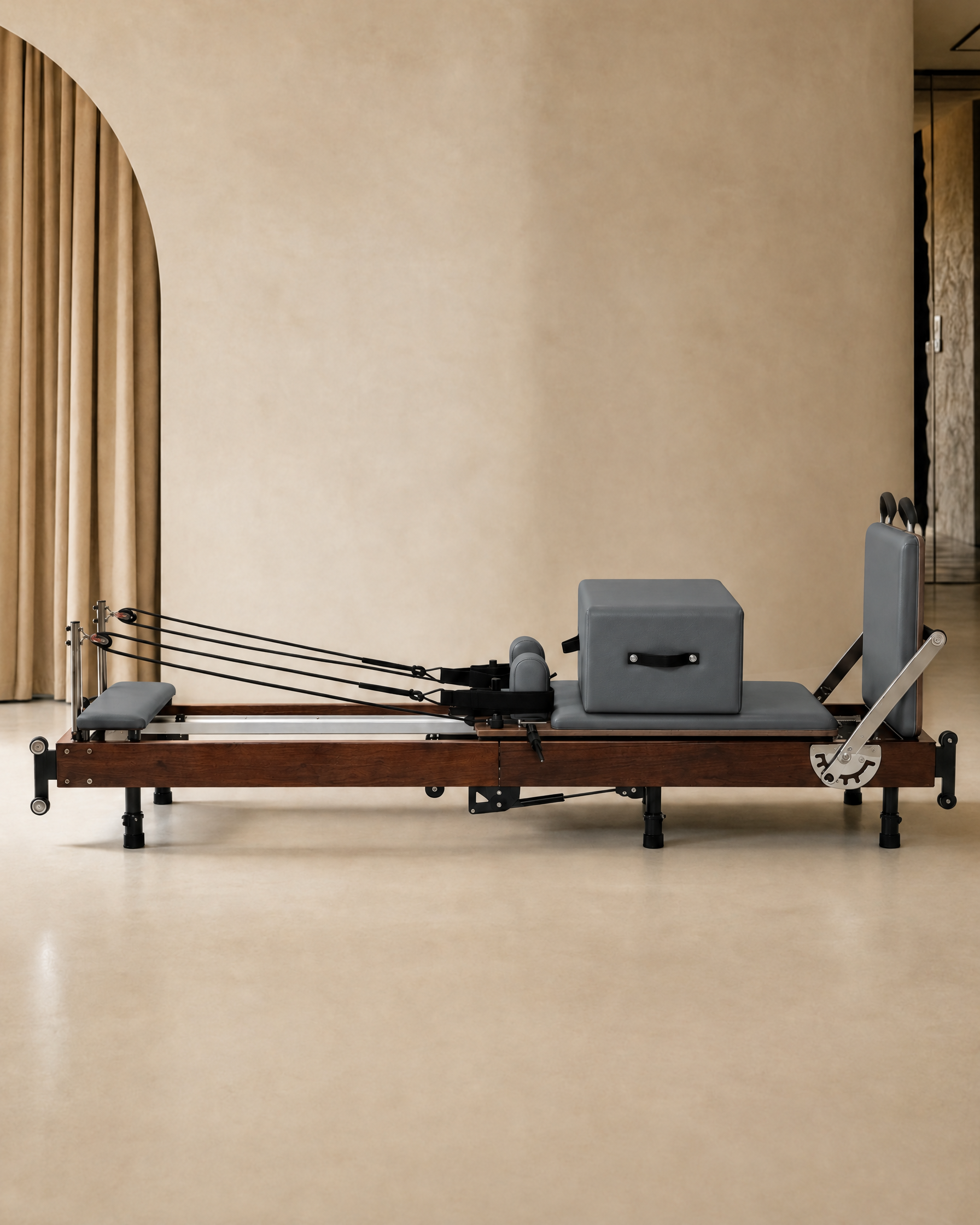 Sienna Folding Reformer 2.0 Walnut in Latte